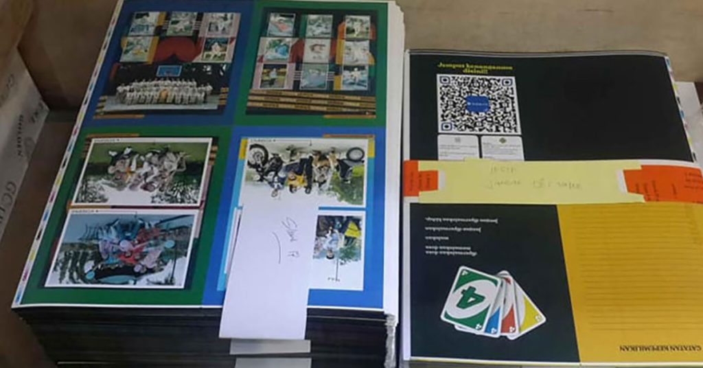 cetak buku wisuda