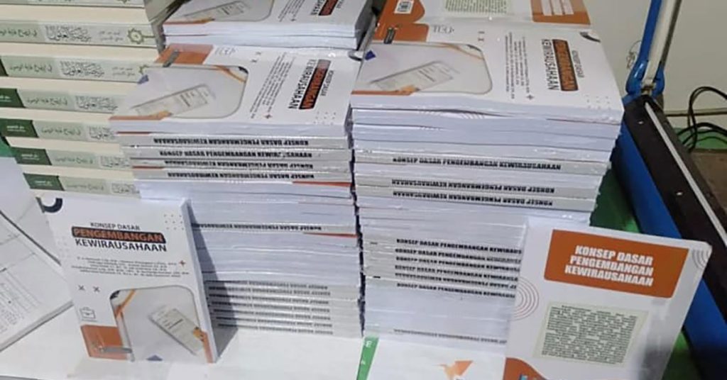 cetak majalah