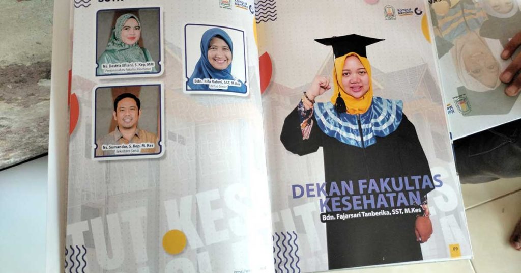 cara order buku wisuda