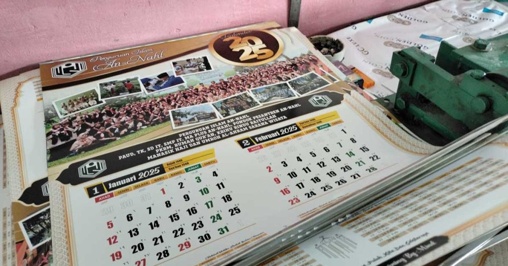cetak kalender